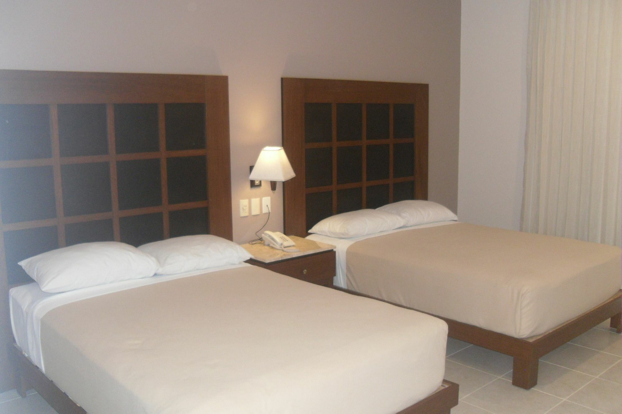 Tecnohotel Valladolid Валядолид Екстериор снимка