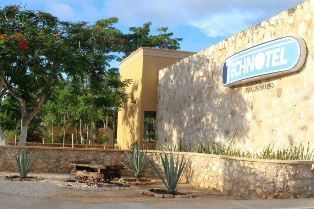 Tecnohotel Valladolid Валядолид Екстериор снимка